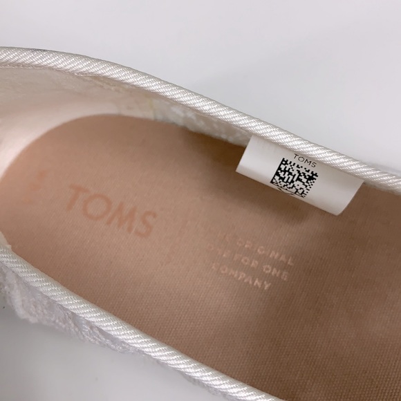 NWT TOMS LACE LOAFER - Picture 2 of 8